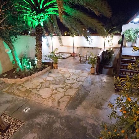 Eshel Mansion - Boutique Suites Беэр-Шева Экстерьер фото