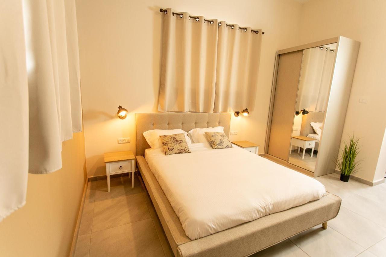 Eshel Mansion - Boutique Suites Беэр-Шева Экстерьер фото